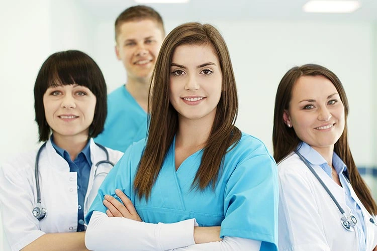 نضيء حياتك برعاية صحية متكاملة